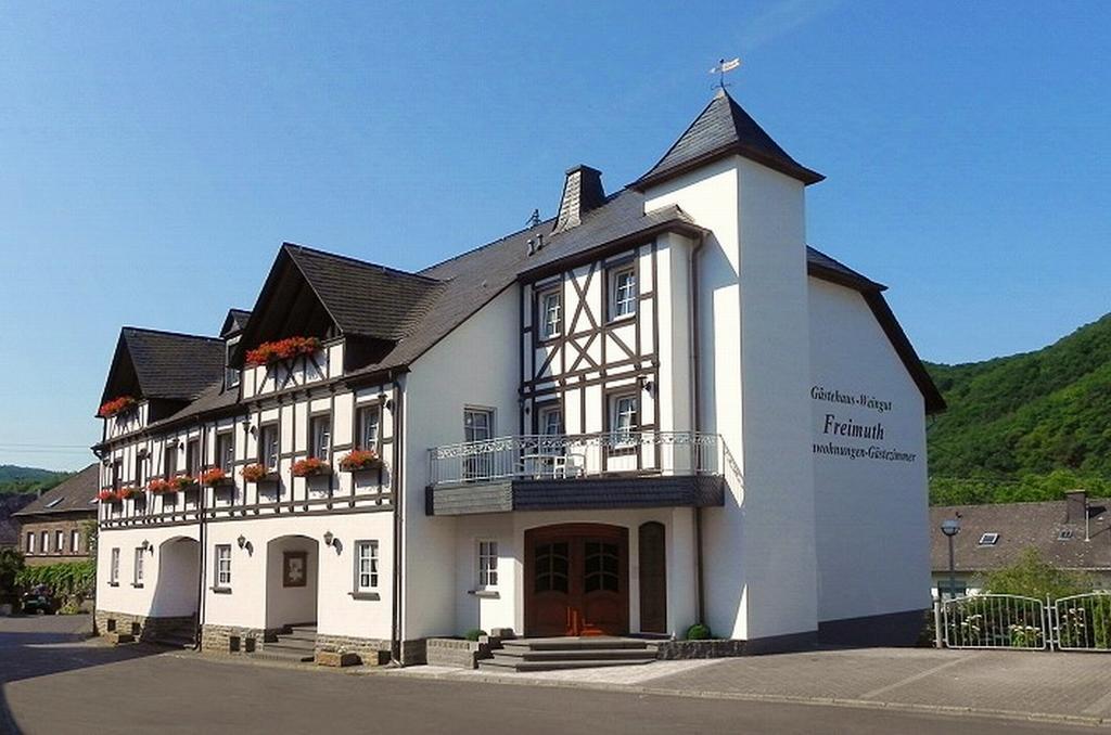 Gaestehaus Freimuth Mesenich Eksteriør bilde